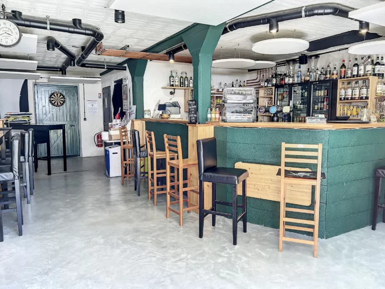 Photo du Pub Restaurant La Source | Vercors | Chambres d'hôtes Restaurant Pub La Source de La Chapelaine